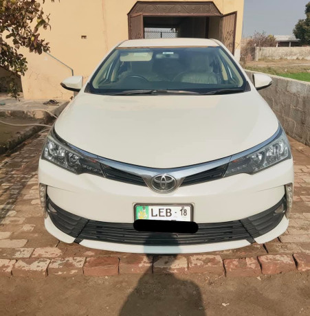 toyota-corolla-altis-x-manual-16-big-0