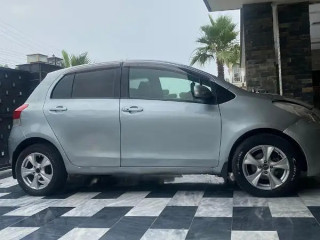 toyota-vitz-f-10