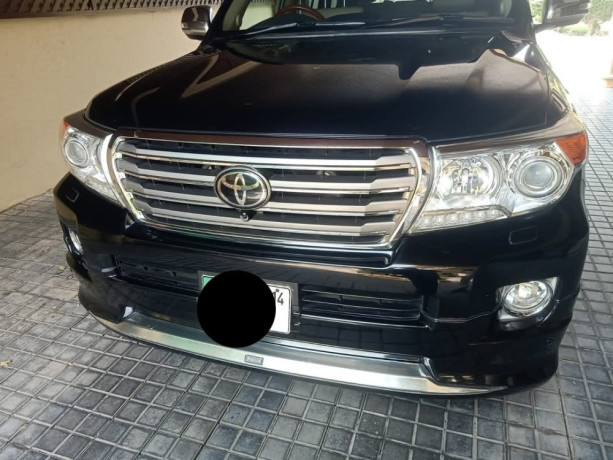 toyota-land-cruiser-zx-gasoline-35l-big-3