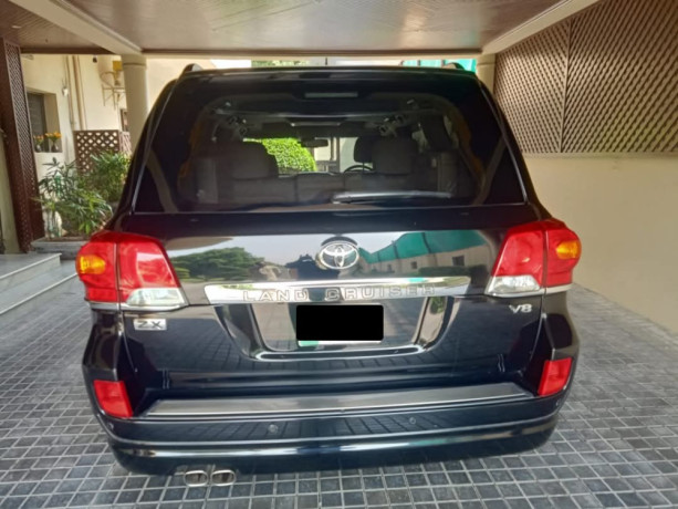 toyota-land-cruiser-zx-gasoline-35l-big-6