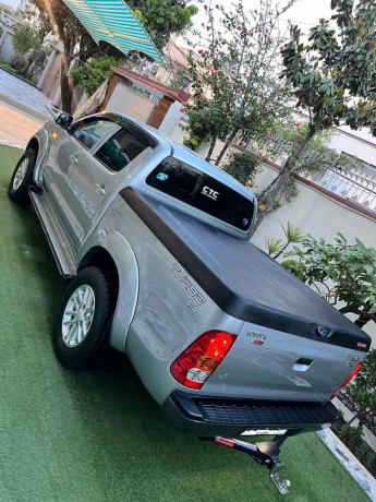 toyota-hilux-revo-g-28-big-2