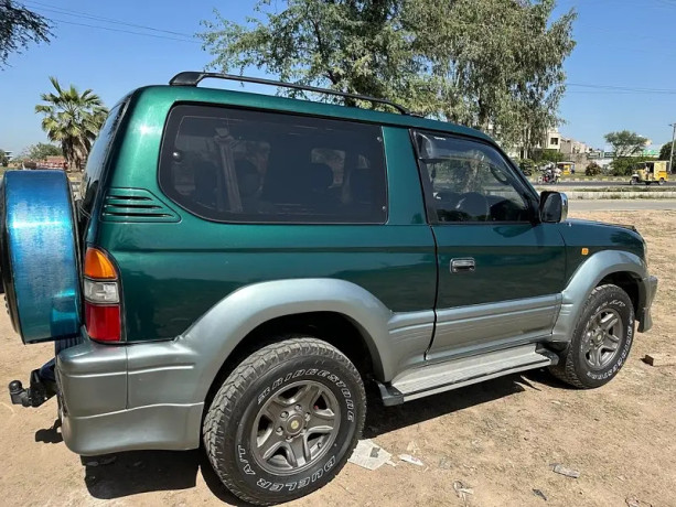 toyota-prado-1997-big-1