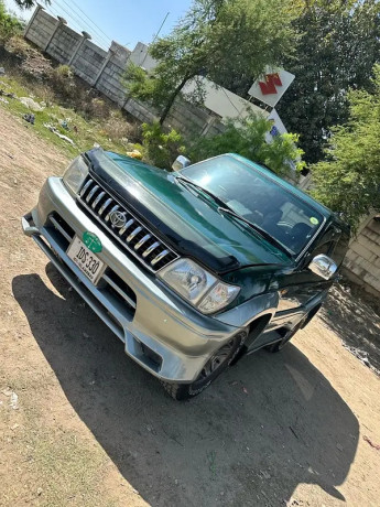 toyota-prado-1997-big-0
