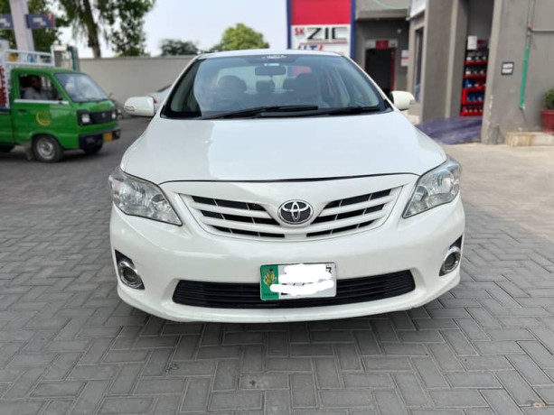 toyota-corolla-big-0
