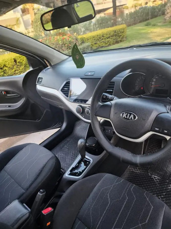 kia-picanto-2023-model-big-1