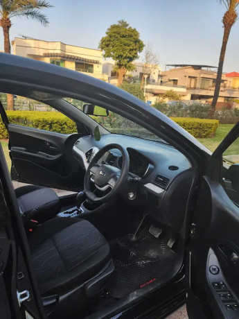 kia-picanto-2023-model-big-2