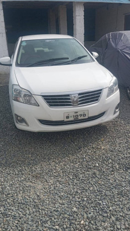 toyota-premio-x-18-big-0