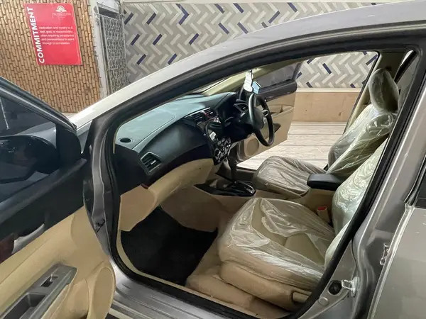 honda-city-aspire-2021-big-6