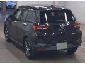 daihatsu-rocky-small-1