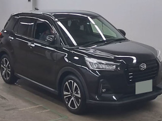 daihatsu-rocky