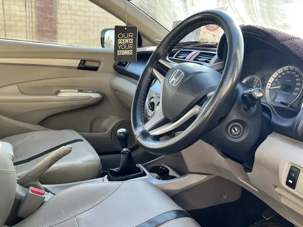 honda-city-ivtec-2017-18-big-6