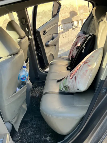 honda-city-ivtec-2017-18-big-7