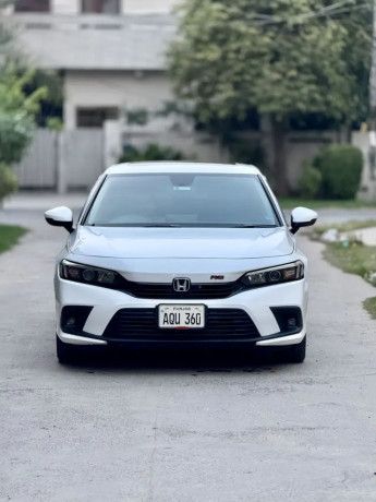 honda-civic-orial-15-turbo-b-to-b-genuine-big-0