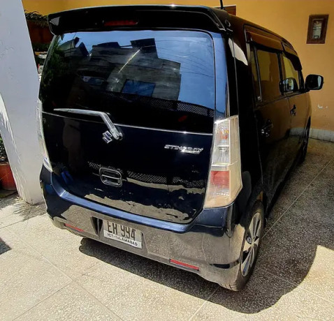 suzuki-wagon-r-stingray-2012-big-4