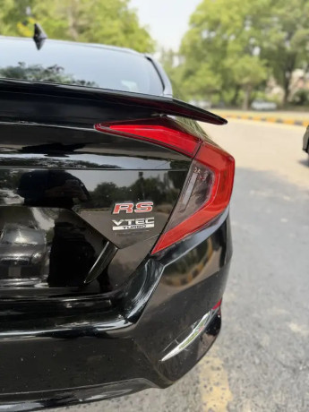 hondacivicrs-2021-model-big-2