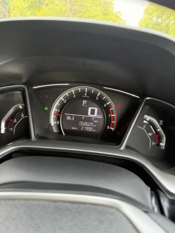 hondacivicrs-2021-model-big-3
