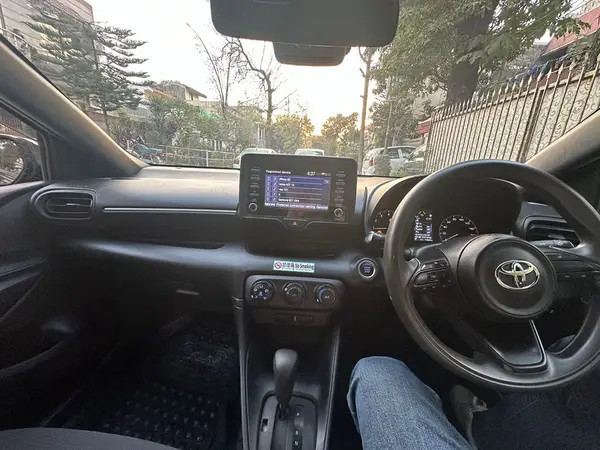 toyotayaris-2020-model-big-6