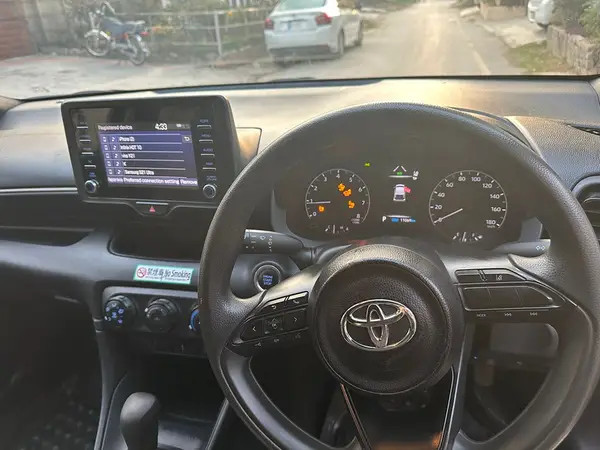 toyotayaris-2020-model-big-3