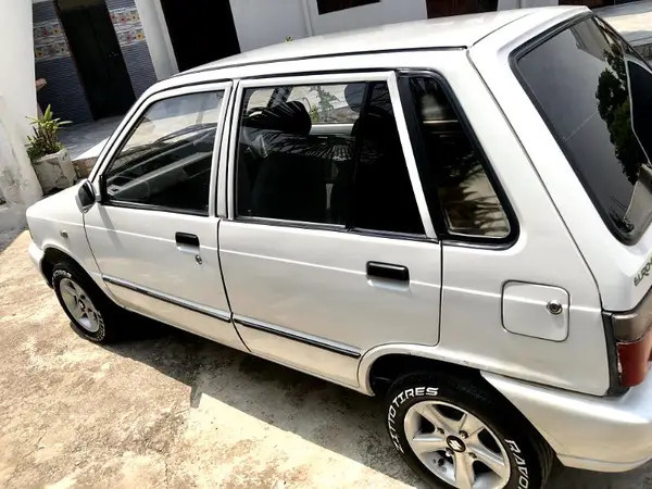 suzuki-mehran-vxr-2017-big-11