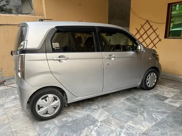honda-n-wgn-custom-big-2