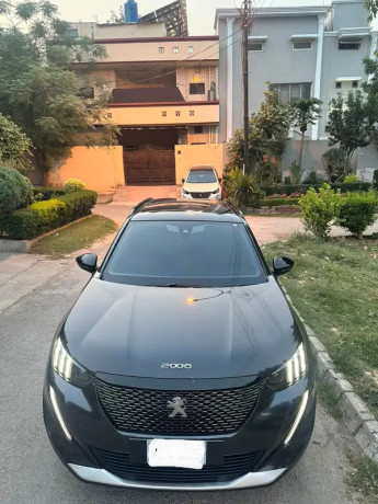 peugeot-2008-allure-2024-big-7