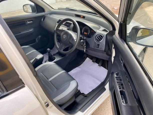 suzuki-swift-gl-cvt-big-9
