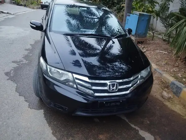 honda-city-aspire-2015-big-2