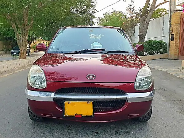 toyota-duet-10-automatic-transmission-original-excellent-condition-big-0