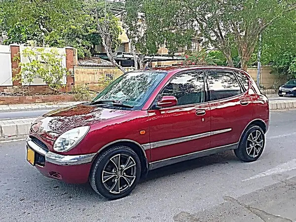 toyota-duet-10-automatic-transmission-original-excellent-condition-big-2