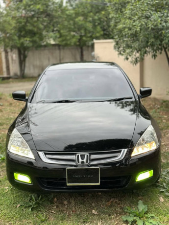 honda-accord-15l-vtec-turbo-big-0
