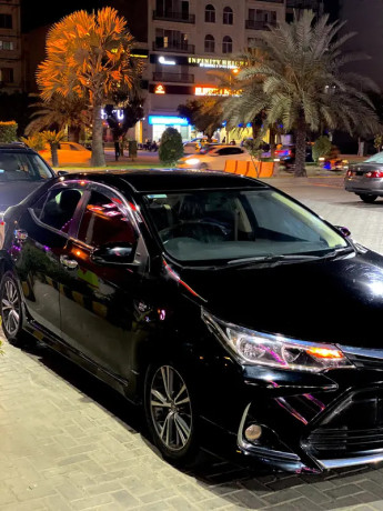 toyota-corolla-altis-16-x-cvt-i-big-0