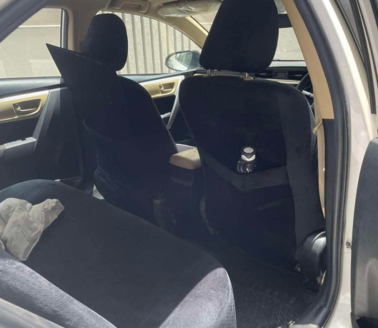 toyota-corolla-altis-16-x-cvt-i-big-5