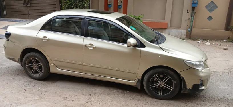 toyota-corolla-altis-x-manual-16-big-1