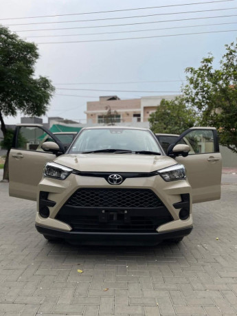 toyota-raize-xs-big-0