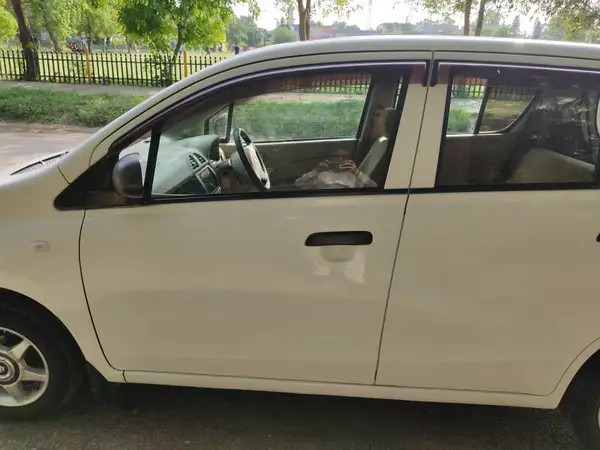 suzuki-alto-2012-genuine-almost-big-7