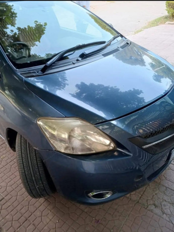 toyota-belta-x-10-big-9