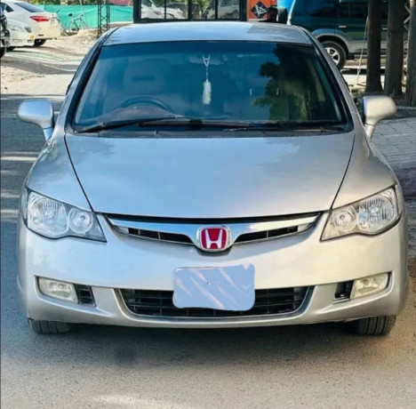honda-civic-oriel-big-0