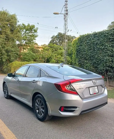 honda-civic-oriel-big-1