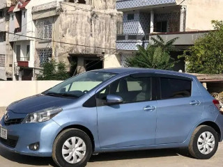 toyota-vitz