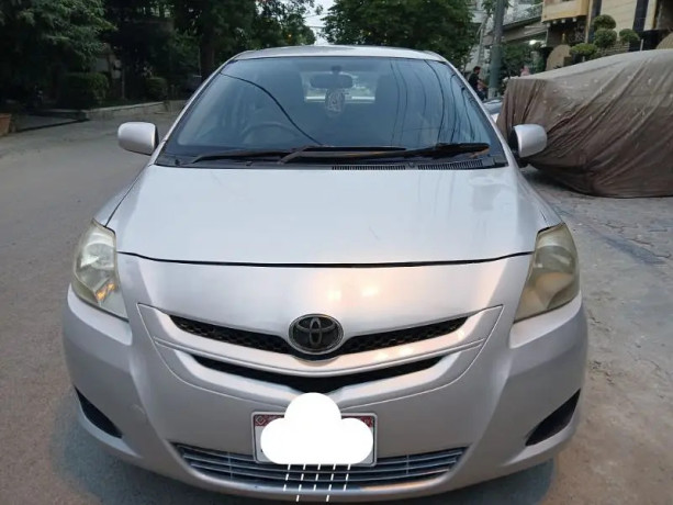 toyota-belta-2007-big-0