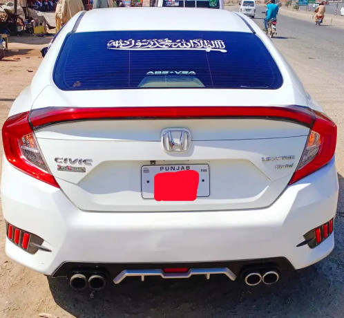 honda-civic-vti-oriel-2016-big-0