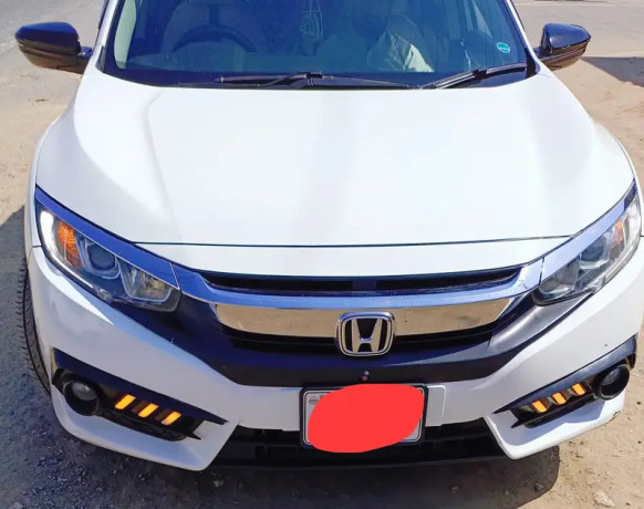 honda-civic-vti-oriel-2016-big-1