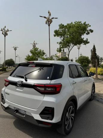 toyota-raize-z-2021-model-big-6
