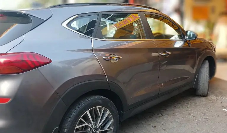 hyundai-tucson-hybrid-signature-big-0