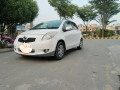 toyota-vitz-f-10-small-1