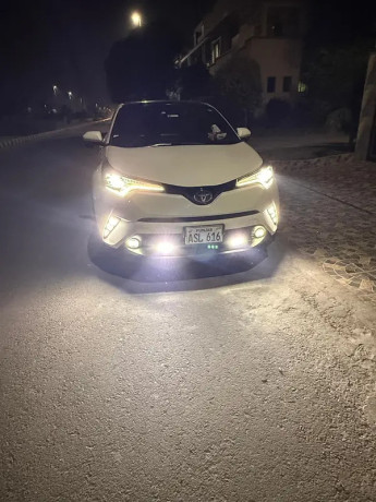 toyota-c-hr-2018-hybrid-fresh-import-led-pkg-big-4