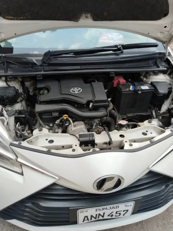 toyota-vitz-f-2019-model-big-10