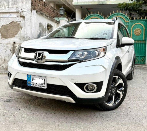 honda-br-v-i-vtec-s-big-0