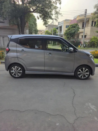 nissan-dayz-highway-star-2022-big-9