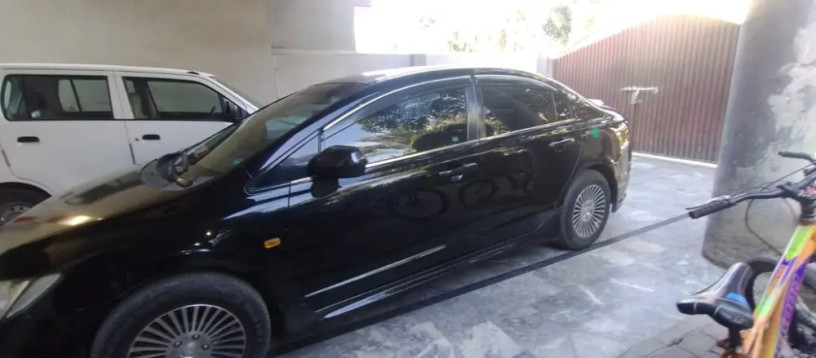 honda-civic-oriel-big-1